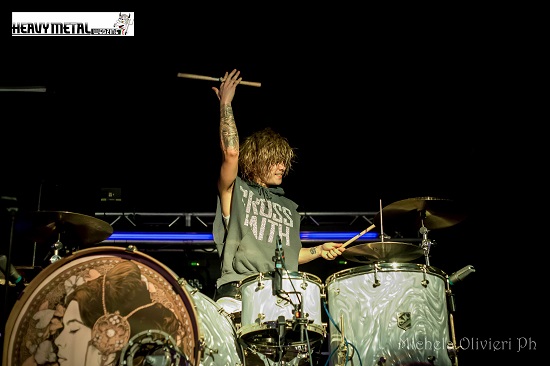 Crossfaith 5